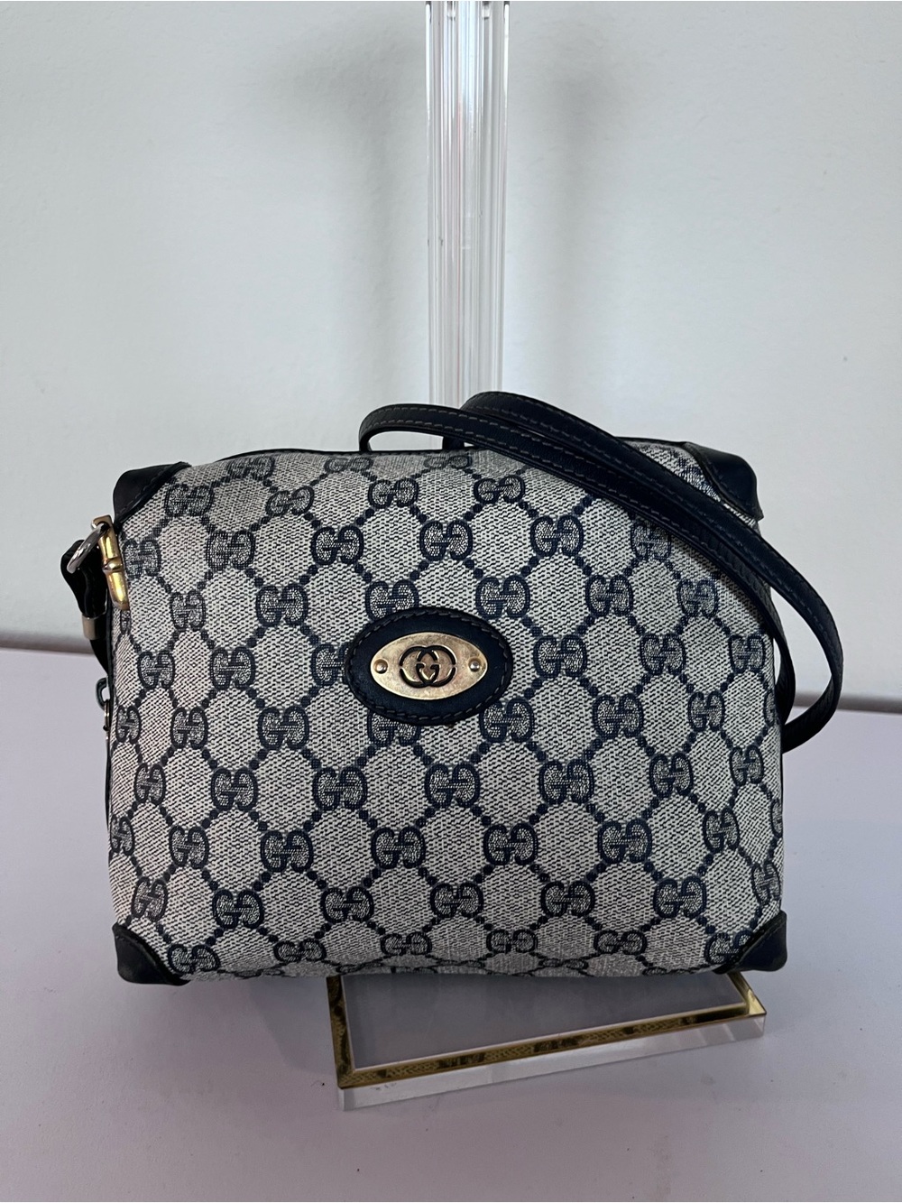 GUCCI GG MONOGRAM CANVAS CROSSBODY BAG.